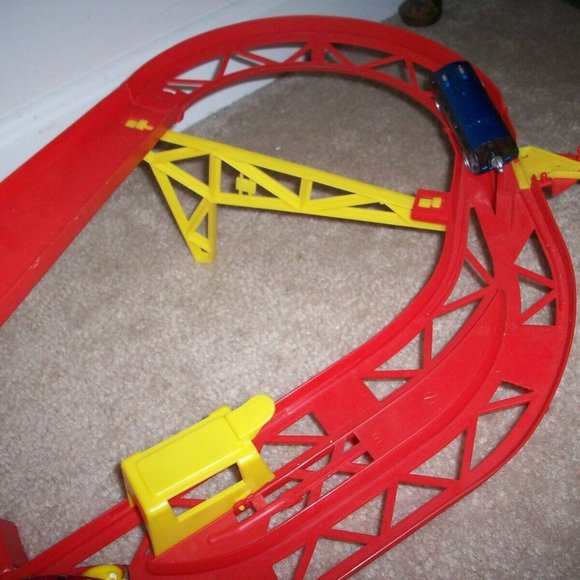 Vintage 1978 Durham's Motorized Daredevil Stunt Track Toy Car Tracks Non Working - Picture 7 of 11